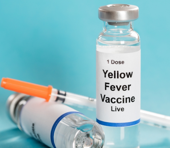 travel after yellow fever vaccine